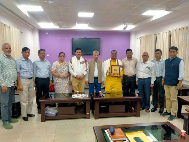 Facilitation ceremony of the outgoing Register Dr. Kaushal Kumar and welcome of  Dr. Dhananjay Kumar Singh as Registrar